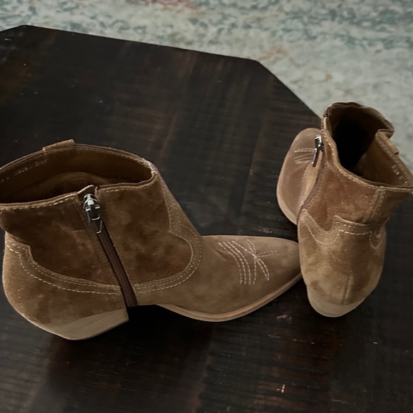 DV by Dolce Vita Tan Suede Ankle Booties - Picture 5 of 12
